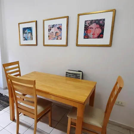 Tranquilo, Comodo Y Cerca De Todo Córdova Exterior foto